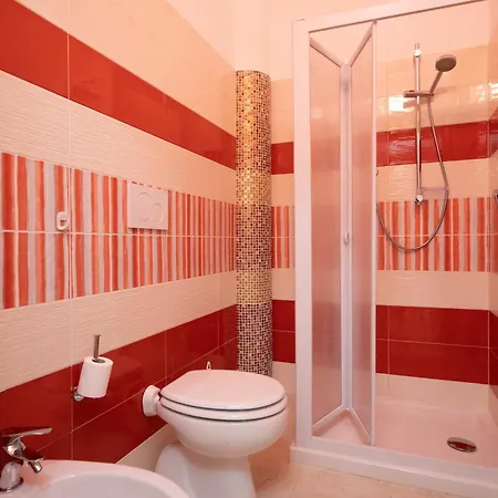 Rosso Apartament